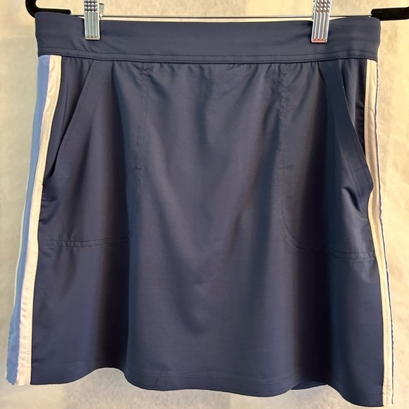 Belyn Key Mia Golf Navy blue skort w/piped side panel & built in short Sz-S T6 - Picture 10 of 14